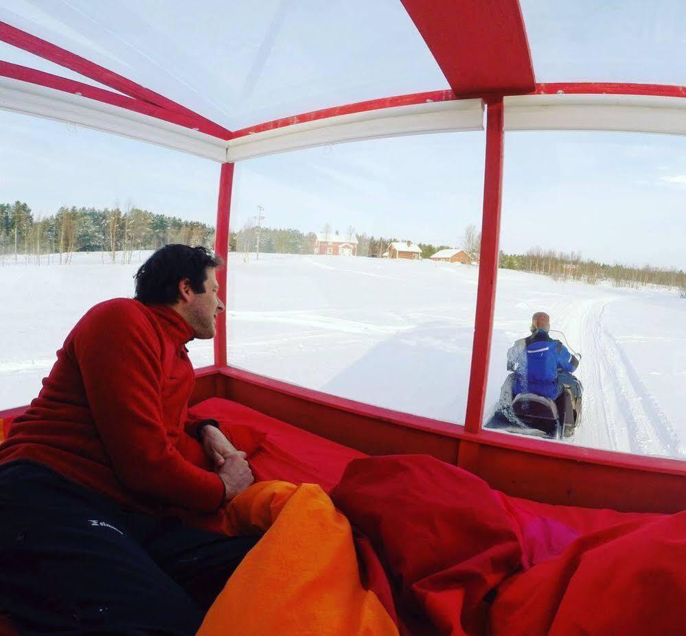 Lake Inari Mobile Cabins Esterno foto